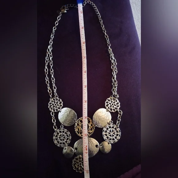 Ornate Silver Filigree Necklace - Picture 3 of 7